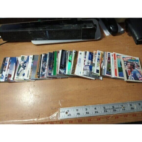 New York Giants 100 Football Card Lot Assorted Years - Picture 6 of 8